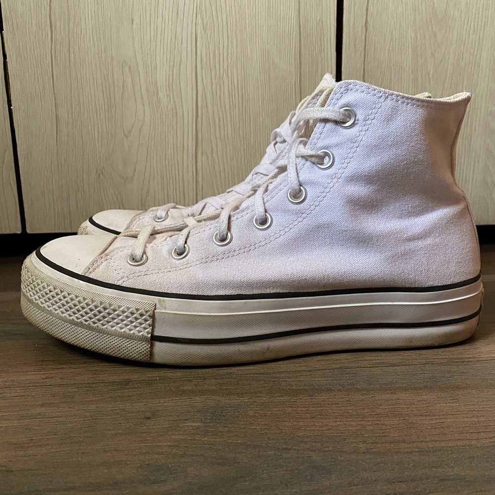 Converse shoes - Picture 5 of 15